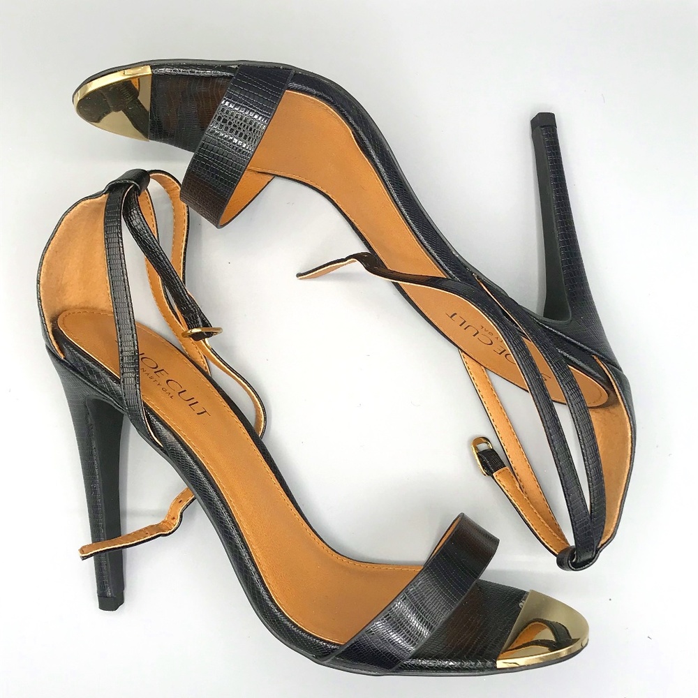 ShoeCult by Nasty Gal Black and Gold colored heels